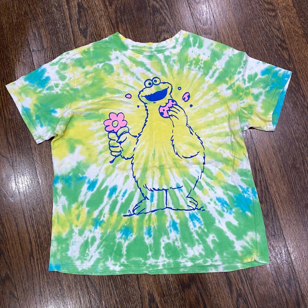 Sesame Street Cookie Monster Tee Size Large Tie-Dye Hippie Style T-Shirt - Picture 6 of 6